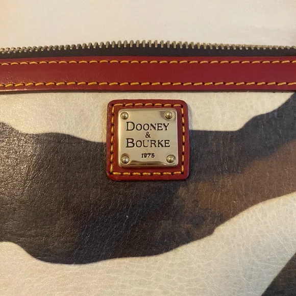 Dooney & Bourke Clutch - Picture 2 of 5
